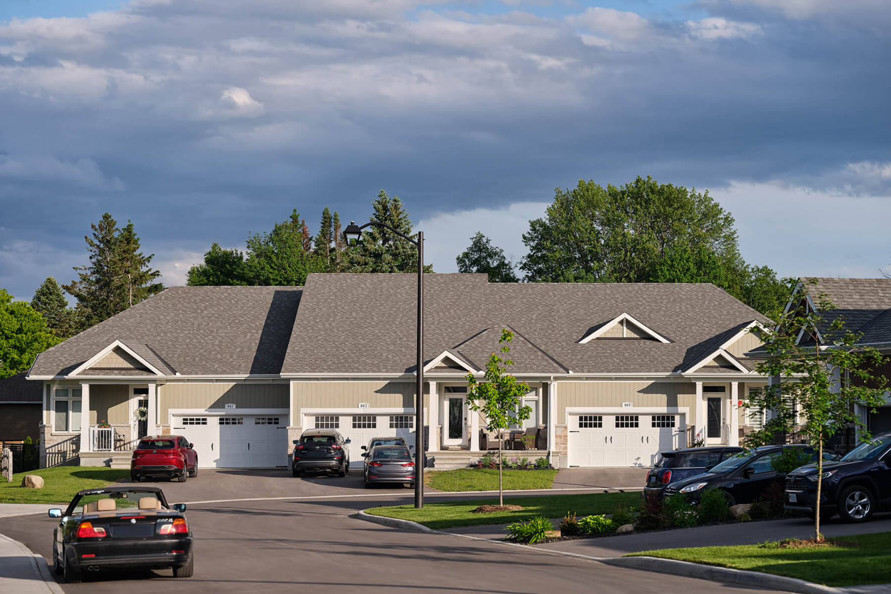 RIVERWALK Manotick Gallery Image 1